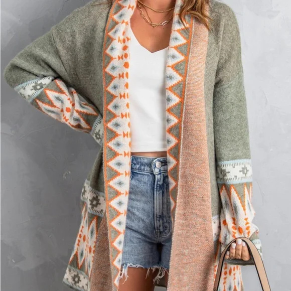 Shop impressions Aztec print cardigan. Medium - Picture 4 of 10